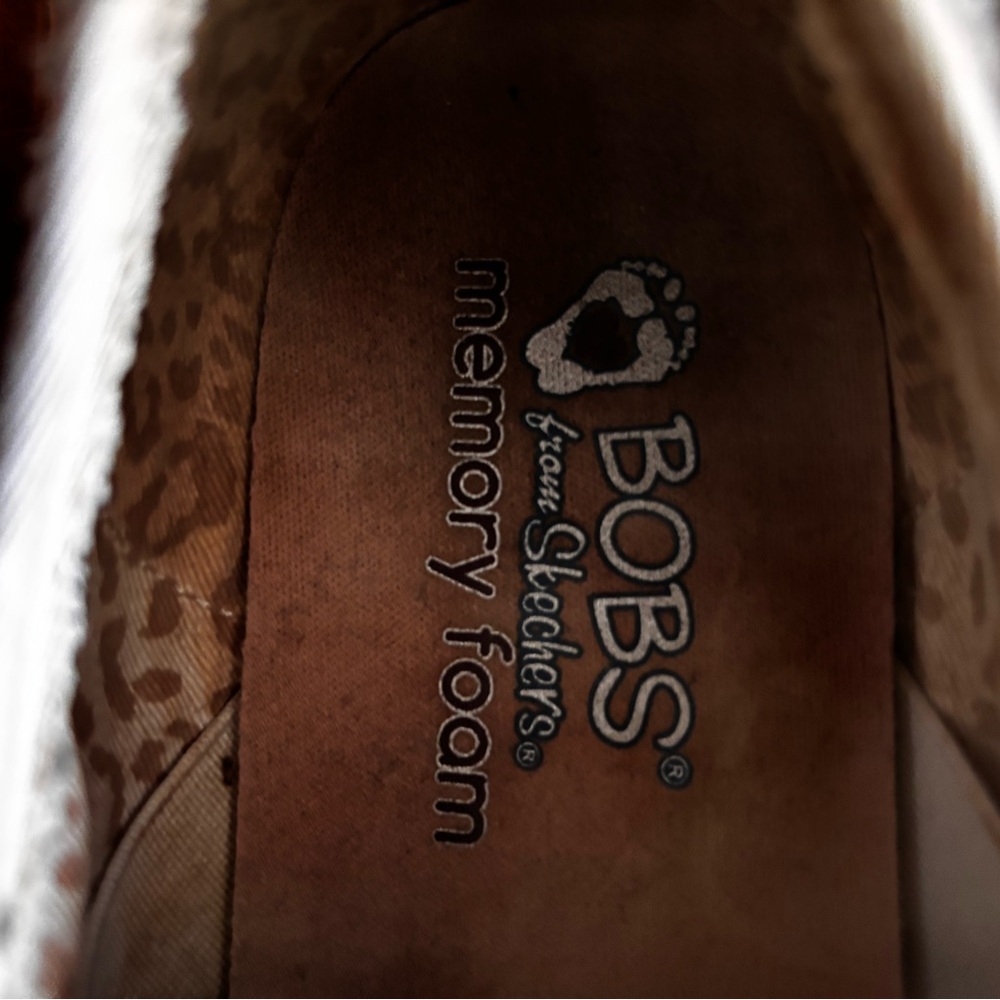BOBS from Skechers women’s , white 7.5